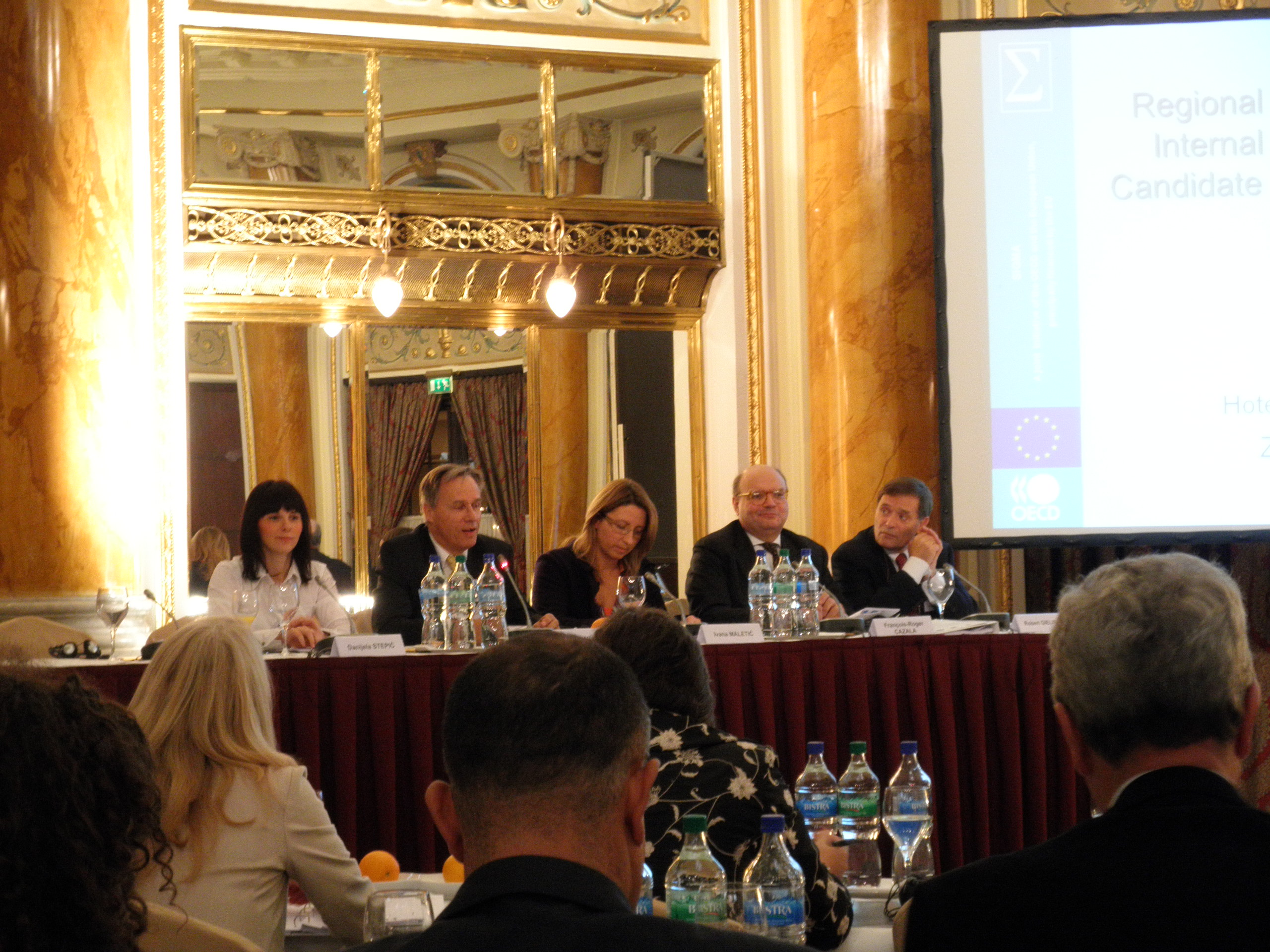 Slika /slike/galerija/reg_konf_u_fin_kontr/PA270047.jpg